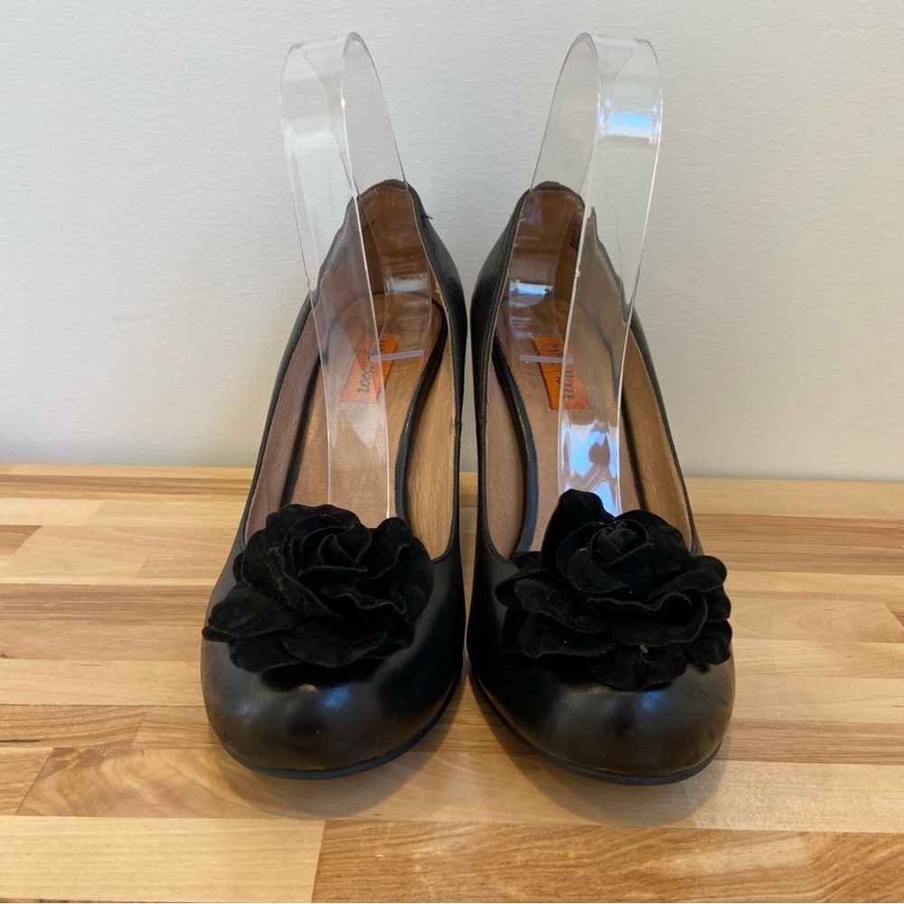 Miz Mooz black heeled shoes pump floral applique genuine leather handcrafted 6.5 - Picture 5 of 16